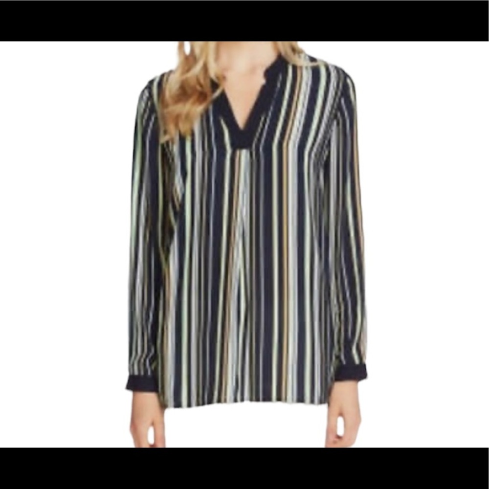 Vince Camuto "River Valley" Pullover Split Neck Blouse XL
